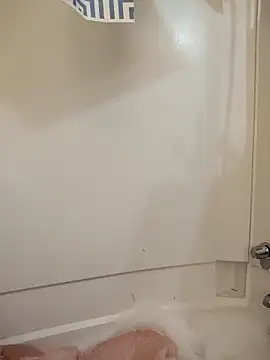 atlwebbie75 online show from April 2026 08:50:02 AM