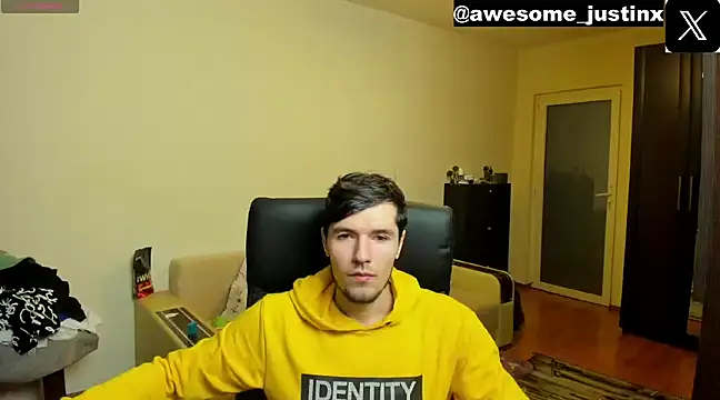 awesomejustin online show from December 2024 11:26:01 AM