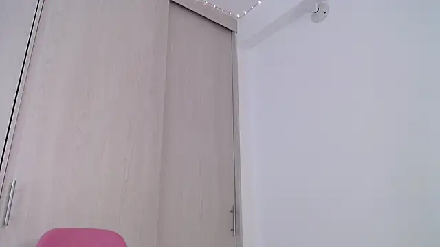 darkcandy666 online show from December 2024 12:55:01 PM