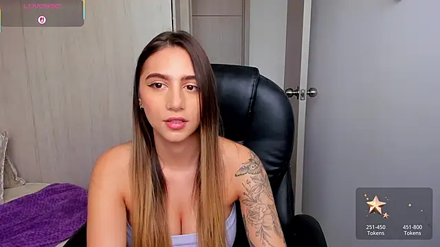 StacyConner online show from November 2025 08:42:01 PM