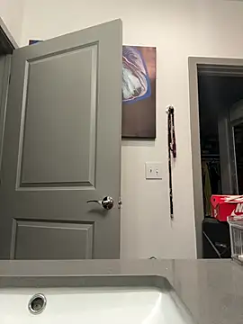 TyAthletic online show from April 2026 01:41:02 AM