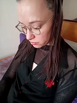 Snapshot of Aelita_bb chatting on April 2026 09:45:02 AM Aelita bb online show from April 2026 09:45:02 AM