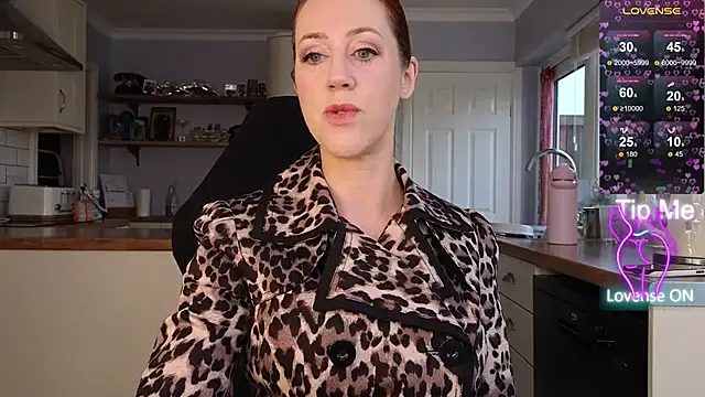 stripmequick online show from December 2025 10:10:02 AM