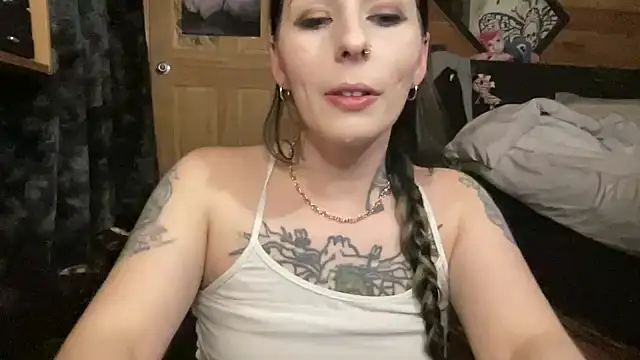 Snapshot of TeenyDoll chatting on May 2026 02:39:02 AM TeenyDoll online show from May 2026 02:39:02 AM