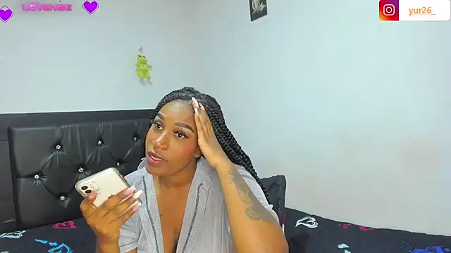 Brandiibrow online show from January 2025 11:34:02 PM