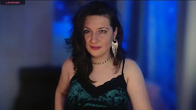 Snapshot of Pavla_Soft chatting on December 2024 08:07:01 PM Pavla Soft online show from December 2024 08:07:01 PM