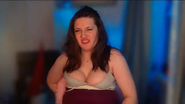 Snapshot of Pavla_Soft chatting on January 2025 11:34:02 PM Pavla Soft online show from January 2025 11:34:02 PM