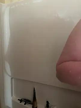 Snapshot of TheSpookyRoom chatting on March 2026 01:55:01 AM TheSpookyRoom online show from March 2026 01:55:01 AM