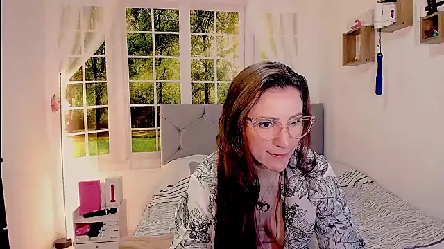 Snapshot of vanessabrown_ chatting on June 2026 03:58:02 PM vanessabrown online show from June 2026 03:58:02 PM