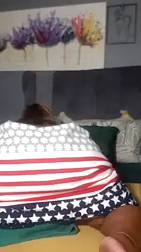 Snapshot of PearlSexxy69 chatting on December 2025 08:05:01 PM PearlSexxy69 online show from December 2025 08:05:01 PM