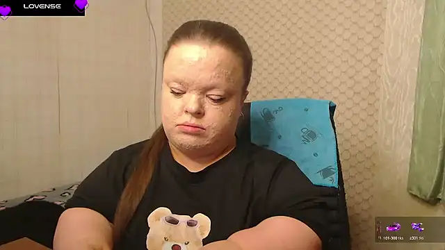 Janiffer MiMi online show from April 2026 03:40:02 PM