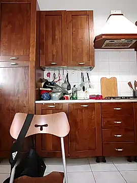 Snapshot of kittenpurrr chatting on December 2024 10:01:02 AM kittenpurrr online show from December 2024 10:01:02 AM