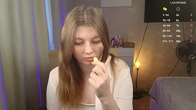 Vivian cutie online show from January 2026 12:31:02 PM