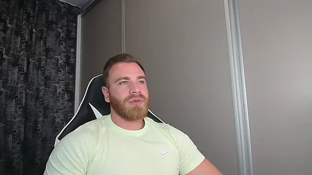 Thori92 online show from September 2025 05:56:02 PM