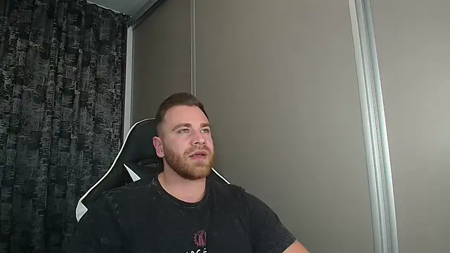 Thori92 online show from October 2025 07:30:02 PM