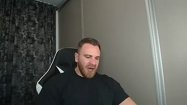 Thori92 online show from November 2025 05:01:02 PM