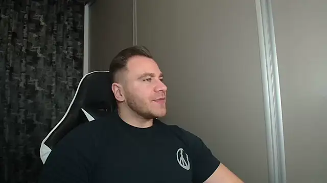 Thori92 online show from February 2026 05:57:02 PM