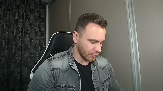 Thori92 online show from March 2026 08:17:01 PM