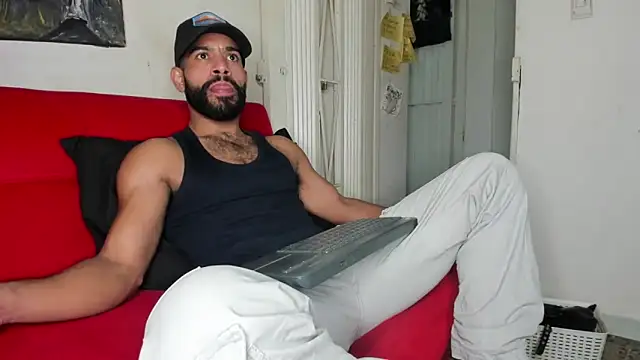 sweatyhairypig23 online show from February 2026 11:27:01 AM