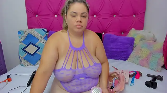 VivianPorto online show from May 2026 12:56:02 PM