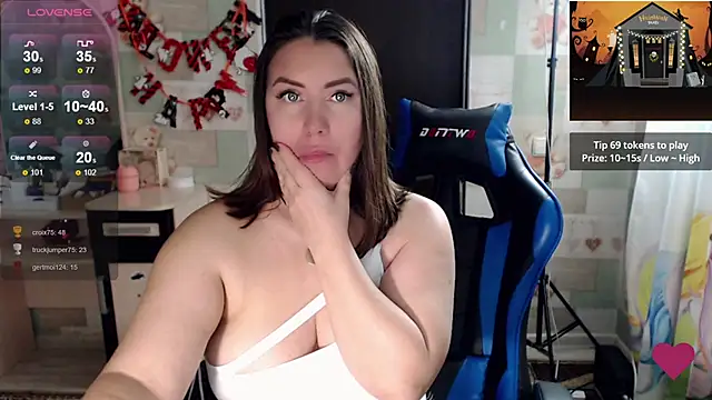 Korolek12 online show from November 2025 04:47:01 AM