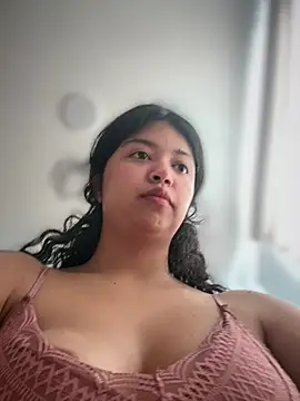Snapshot of Peach_Girll chatting on May 2026 04:04:02 PM Peach Girll online show from May 2026 04:04:02 PM