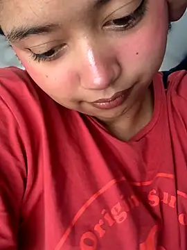 Snapshot of Peach_Girll chatting on June 2026 07:02:02 PM Peach Girll online show from June 2026 07:02:02 PM