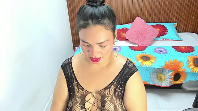 Cloe 35 online show from May 2026 08:36:02 PM