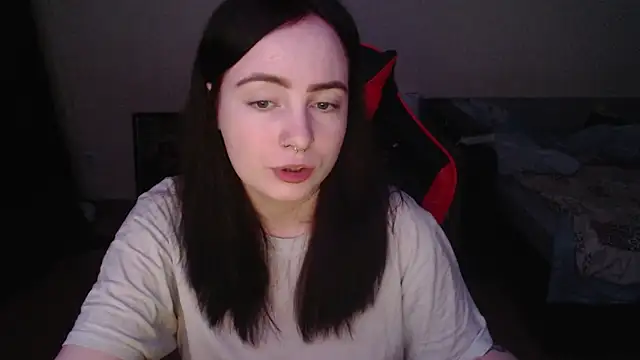 Laralianna online show from February 2026 07:06:02 PM