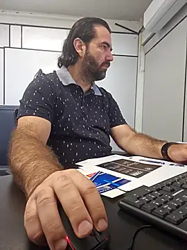 MysterBearMG online show from January 2026 11:14:02 AM