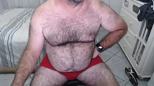 MysterBearMG online show from April 2026 10:32:02 PM