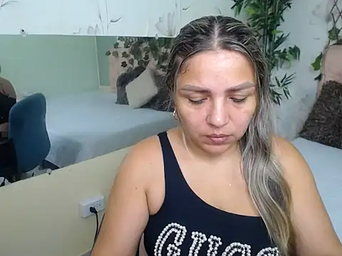 Snapshot of cum_bigass chatting on April 2026 12:22:02 PM cum bigass online show from April 2026 12:22:02 PM