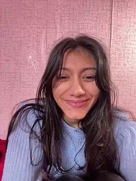 Snapshot of Kiscsillagg chatting on December 2024 01:06:01 PM Kiscsillagg online show from December 2024 01:06:01 PM