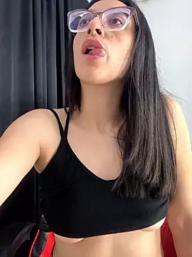 Ninnfa online show from December 2024 12:34:02 AM