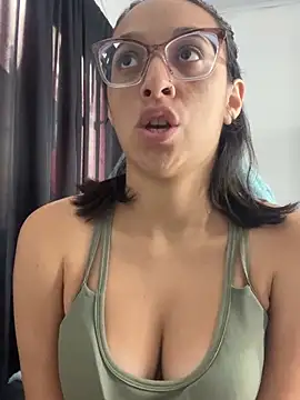 Ninnfa online show from February 2025 07:44:02 PM