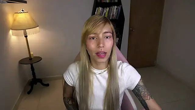 Saucy Jenn online show from March 2026 11:22:02 PM