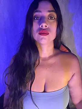 Valentinne z online show from February 2026 11:28:02 AM