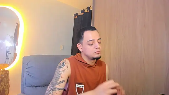 alejandro calderon1 online show from February 2025 04:30:02 AM