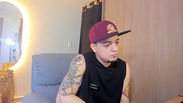 alejandro calderon1 online show from February 2025 04:42:02 AM