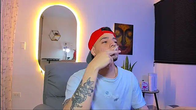 alejandro calderon1 online show from March 2026 06:30:01 AM