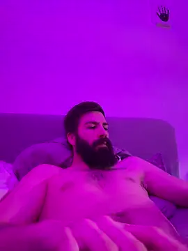Snapshot of kinkyguy04 chatting on February 2025 10:09:01 AM kinkyguy04 online show from February 2025 10:09:01 AM