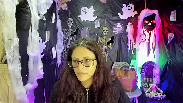 Kyomi chang online show from October 2025 01:10:02 PM