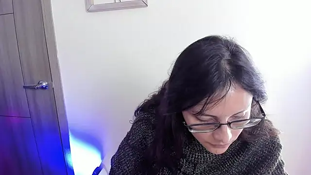 Kyomi chang online show from July 2026 03:03:02 PM