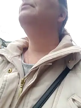 saharaheiss online show from February 2025 08:33:01 AM