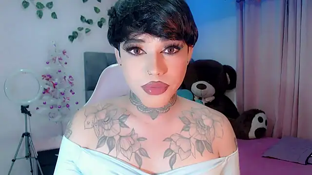 Snapshot of little_star_porn chatting on December 2024 08:25:02 PM little star porn online show from December 2024 08:25:02 PM