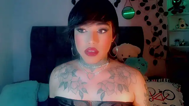 Snapshot of little_star_porn chatting on January 2025 05:47:02 AM little star porn online show from January 2025 05:47:02 AM