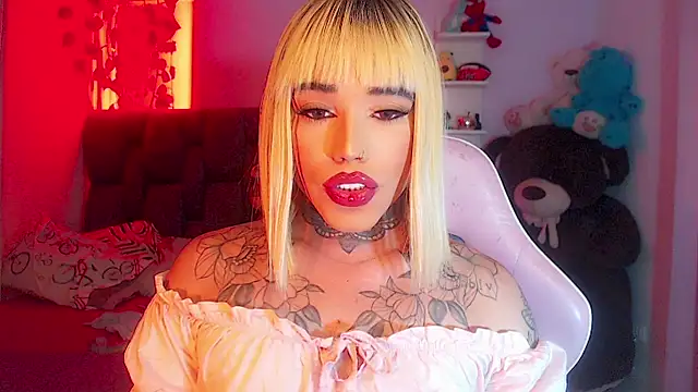 Snapshot of little_star_porn chatting on January 2025 07:47:02 AM little star porn online show from January 2025 07:47:02 AM