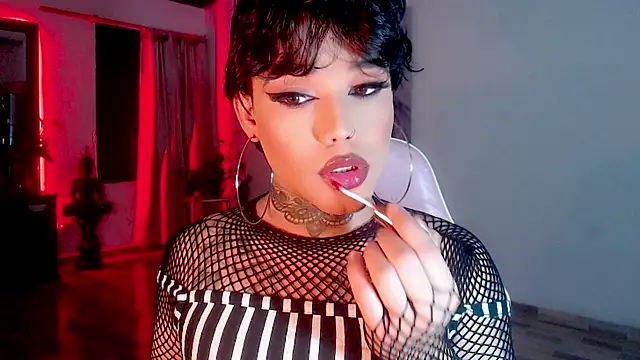 Snapshot of little_star_porn chatting on February 2025 11:46:01 PM little star porn online show from February 2025 11:46:01 PM