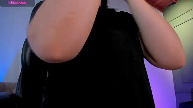 JennaOlsonX online show from February 2025 06:48:01 PM