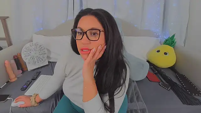 Snapshot of MeghanXO chatting on February 2026 04:38:01 AM MeghanXO online show from February 2026 04:38:01 AM
